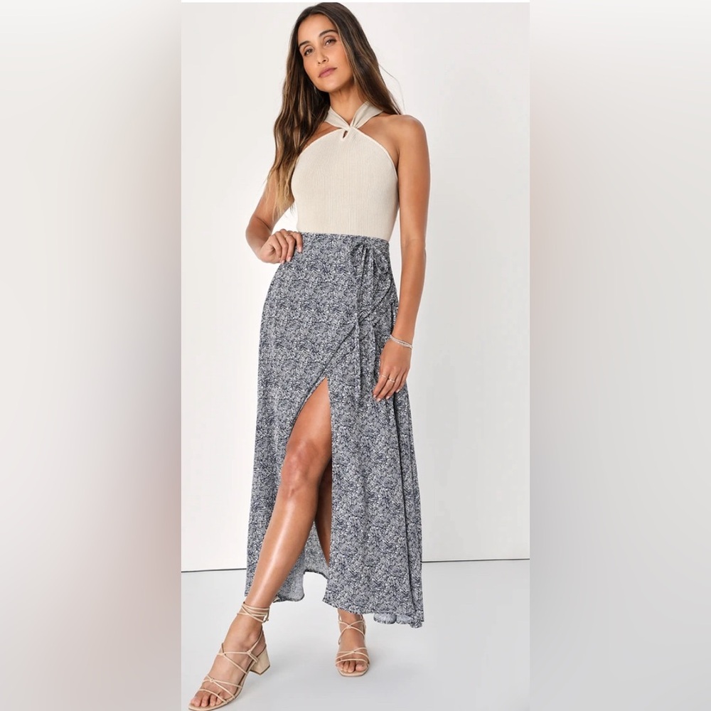 Elegant Blue Floral Wrap Skirt
